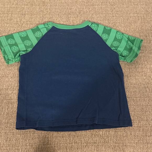 TMNT Graphic T-Shirt- 3T - Picture 4 of 4